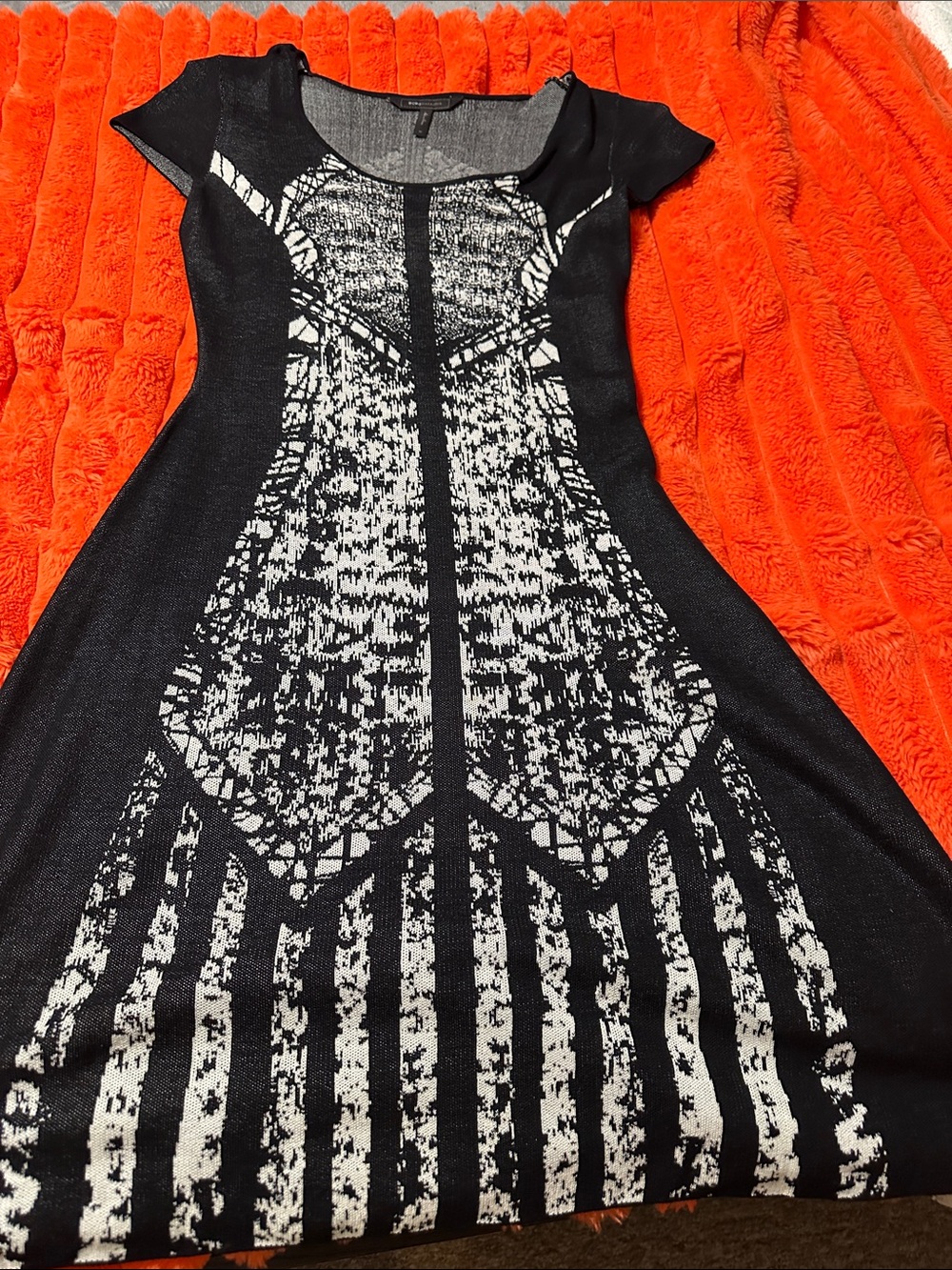 BCBGMaxAzria Black and White Graphic Midi Dress